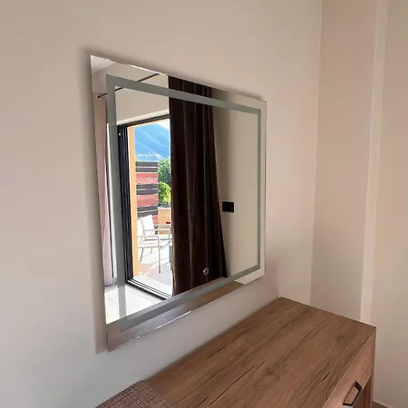 House Of Rose Apartment Dhermi Exterior photo